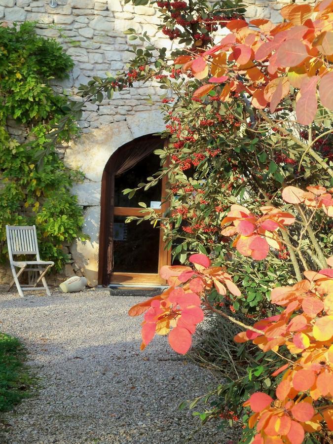 Chambres Et Jardin De Pierres Espédaillac Esterno foto