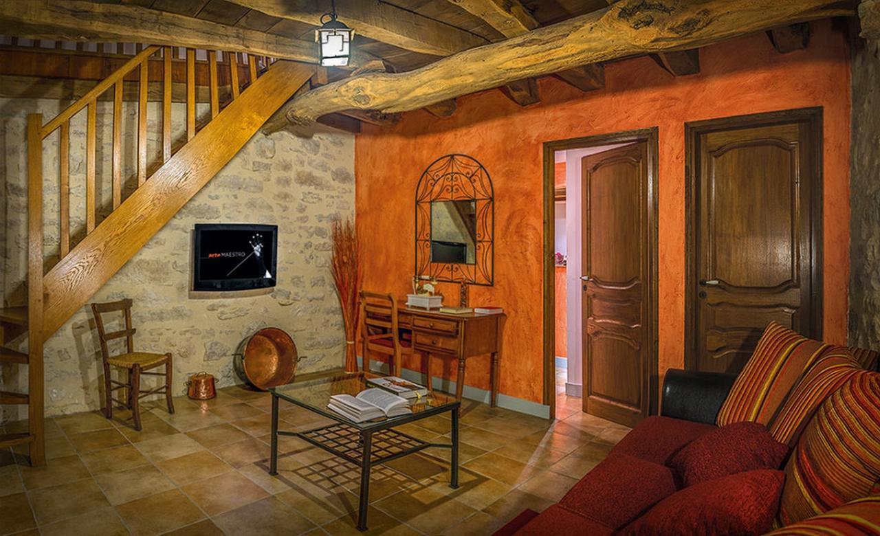 Chambres Et Jardin De Pierres Espédaillac Esterno foto